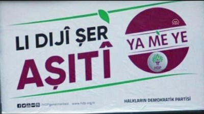 HDP'nin Seçim Afişleri 'Terör Propagandası' Gerekçesiyle Toplatıldı