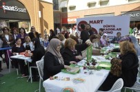 EMEKÇİ KADINLAR GÜNÜ - Kadınlar Forum Mersin'de Hünerlerini Sergiledi