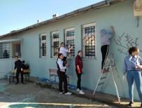 OKUL BAHÇESİ - Ortaokul Öğrencilerinden 'Fırçanı Al, Okula Gel' Etkinliği