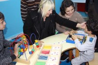 EMINE ERDOĞAN - Özel Çocuklara Özel Materyaller