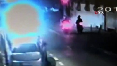 (Özel) Küçükçekmece'de Motosiklet Hırsızları Kamerada