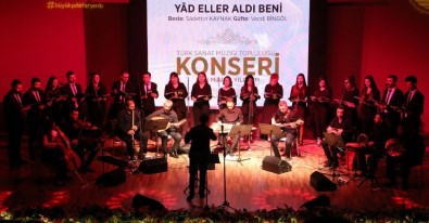 Şanlıurfa'da Türk Sanat Müziği Topluluğu İlk Konserini Verdi