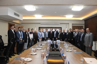 Türk Ve Suriyeli İşadamları Gaziantep'te Bir Araya Geldi