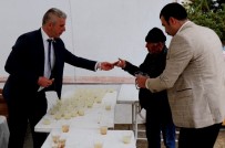 BUĞDAY ÇORBASI - Bayrakla Birleşenler Fotoğraf Sergisi Açıldı