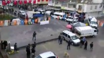 Diyarbakır'da İki Aile Arasında Silahlı Kavga Açıklaması 3 Ölü, 4 Yaralı Haberi