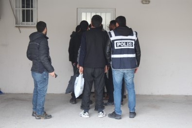 Elazığ'da DEAŞ Operasyonunda 7 Şüpheli Adliyeye Sevk Edildi