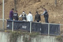 FÜNYE - İstanbul'da Yol Kenarında El Yapımı Patlayıcı Bulundu