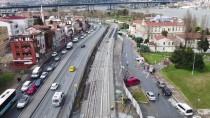 EMİNÖNÜ MEYDANI - İstanbul'un Katenersiz Tramvay Hattı Havadan Görüntülendi