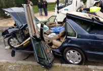 FEVZI ÇAKMAK - Otomobili Delip İçeri Giren Demir Bariyer, Sürücünün Karnına Saplandı