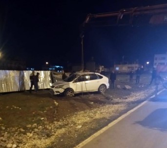Siirt'te Trafik Kazası Açıklaması 3 Yaralı