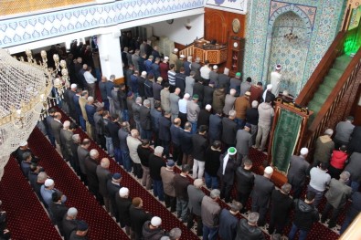 Yeni Zelanda'da Hayatını Kaybedenler İçin Gıyabi Cenaze Namazı