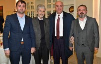 Başkan Tuna'dan Meclis Üyelerine Plaket