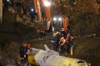 İzmir'deki Göçük Faciasında Ulaşılan İkinci İşçinin Cansız Bedeni Enkazdan Çıkarıldı