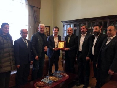 Müezzinoğlu'ndan Başkan Çelik'e Ziyaret