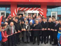 RAVZA KAVAKÇI KAN - Ümraniyespor Kulübü Kamp Merkezi Ve Kulüp Yönetimi Binası Hizmete Açıldı