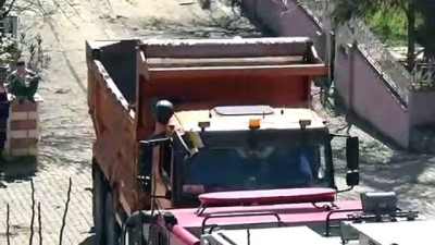 Define Tünelinde Mahsur Kaldılar