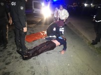 Fatih'te Denize Atlayan Genci Deniz Polisi Kurtardı