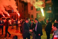 MEHMET TOSUN - Karaovalı Gençlerden Tosun'a Tam Destek