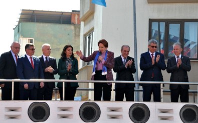 Akşener Karacabey'de Konuştu