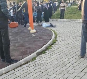 Çocuk Parkında Dehşet Açıklaması Baldızını Vurup İntihar Etti