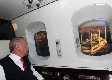 Cumhurbaşkanı Erdoğan Çamlıca Camii'ni Havadan İnceledi