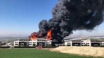 BAHÇEŞEHIR - GÜNCELLEME 2- Arnavutköy'de Fabrika Yangını