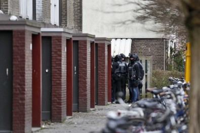 Hollanda'da Tramvay Saldırısının Zanlısı Yakalandı