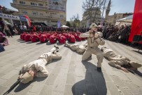 ŞEHİTLERİ ANMA GÜNÜ - Kahramanlara Duygusal Anma