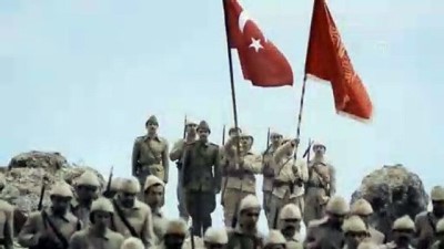 Öğrenciler Bedenleriyle 'Mehmetçik'e Saygı Anıtı' Oluşturdu