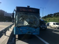 TRAFİK YOĞUNLUĞU - TEM Otoyolu FSM Köprüsü Girişinde Kaza