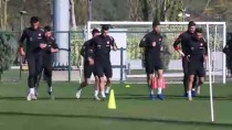 ARNAVUTLUK - Ümit Milli Futbol Takımı Hazırlıklarına Başladı
