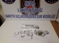 ALÜMİNYUM FOLYO - Uyuşturucu Operasyonunda 8 Kişi Gözaltına Alındı