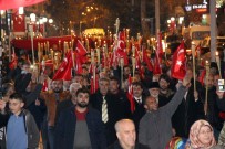 BUĞDAY ÇORBASI - Yozgat'ta Şehitler İçin Fener Alayı Düzenlendi