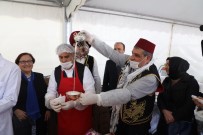 TÜRKISTAN - Zeytinburnu'nda 25 Bin Kişiye Türkistan Pilavı İkram Edildi