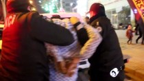 Adana'da Polise Mukavemet Açıklaması 2 Gözaltı