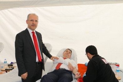 Antalya Adliyesi'nde Kan Bağışı Kampanyası