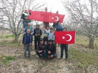 Elma İşçilerinden Türk Bayraklı Milli Mesaj Haberi