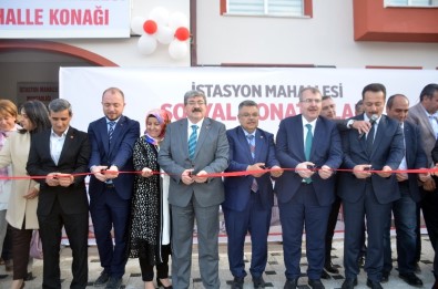 İstasyon Mahallesi Sosyal Donatı Alanı Vatandaşların Hizmetine Sunuldu