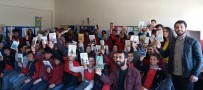 BAŞGIL - Üniversitelilerden Ortaokul Öğrencilerine Kitap Hediyesi