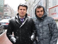 KIŞ MEVSİMİ - Van'da Mart Ayında Kar Yağışı