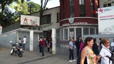 Venezuela'da Okullar Tekrar Açıldı