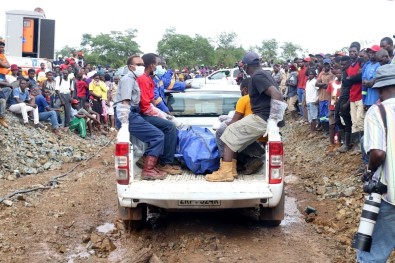 Zimbabve'yi Vuran Kasırgada Ölü Sayısı 98'E Yükseldi