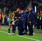 ÇAYKUR - Ayew, M.Başakşehir Maçında Cezalı Duruma Düştü