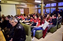 Fatih Belediye Başkan Adayı Turan, Bayan Futbol Takımı İle Buluştu