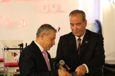 İYİ Parti İlçe Başkanı Nuri Araz, Görevini Bıraktığını Açıkladı