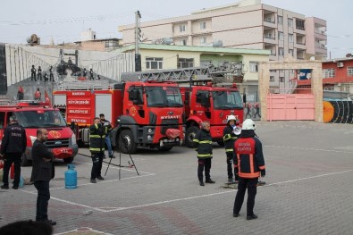 Midyat'ta 200 Öğrencinin Katılımı İle Yangın Tatbikatı Yapıldı