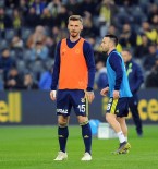 SERDAR AZİZ - Sadık'ın Yerine Serdar Aziz