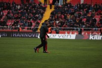 SERKAN OK - Spor Toto Süper Lig Açıklaması İstikbal Mobilya Kayserispor Açıklaması 0 - Beşiktaş Açıklaması 1 (İlk Yarı)