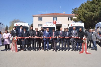 5 Adet Tam Donanımlı Kara Ambulansı Erzincan'da Hizmete Girdi