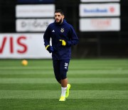 CAN BARTU - Benzia Tek Başına Çalışıyor